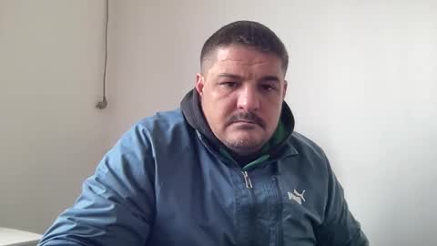 Snapshot of vaginalnik chatting on 10.15.25 vaginalnik online show from 10.15.25