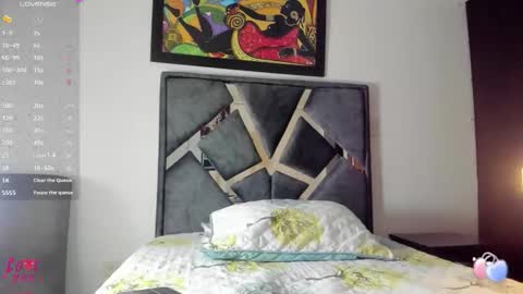 Vahiolet smith online show from 11.03.25