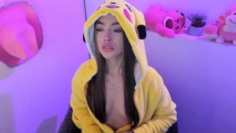 vaiolett_69 online show from 02.25.26