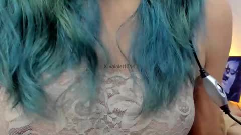 Vaiolet1314 online show from 11.21.25