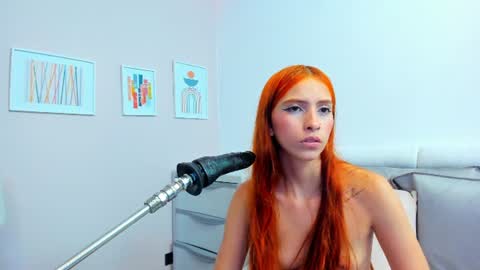 Snapshot of val_18 chatting on 07.19.26 VALE online show from 07.19.26
