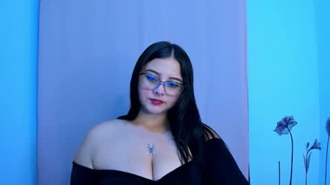 Valeria online show from 09.21.25