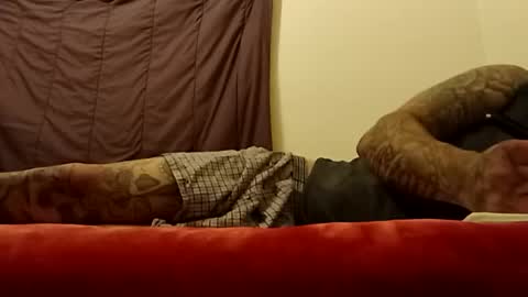 Snapshot of valdovinosr345 chatting on 11.19.25 Daddy 007 online show from 11.19.25