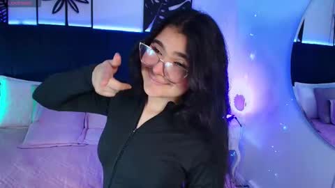 Tifanny  online show from 11.10.25