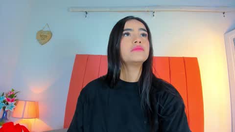 VALENTINA  3 online show from 10.12.25