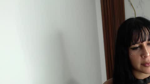 Snapshot of valen_ross7 chatting on 02.04.26 valen_ross7 online show from 02.04.26