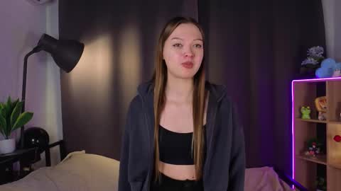 Lisa online show from 11.12.25