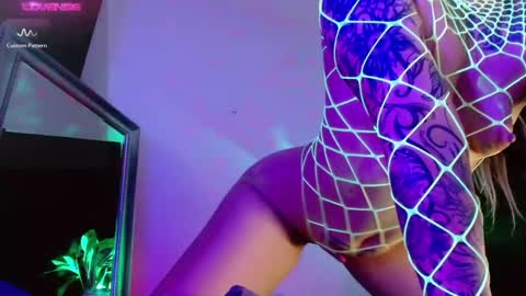 Valen online show from 01.18.25