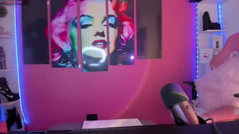 Valen  online show from 12.30.24
