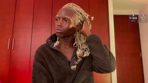   Valentin  independent Cam Boy     online show from 03.05.25