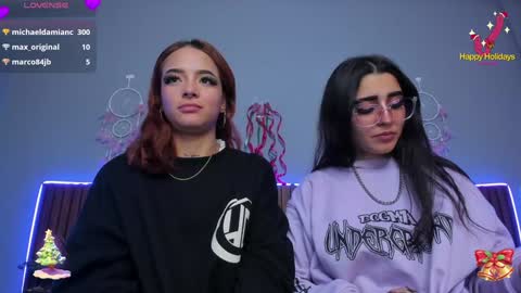 Snapshot of valentina_asmodea chatting on 12.21.24 VALENTINA online show from 12.21.24