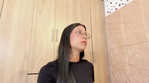 Snapshot of valentina_evans222 chatting on 08.07.26 Valentina Evans online show from 08.07.26