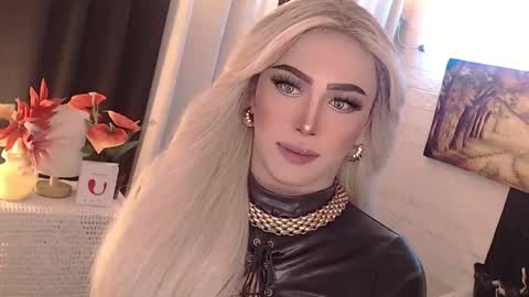 Amanda online show from 09.18.25