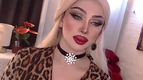 Amanda online show from 10.23.25