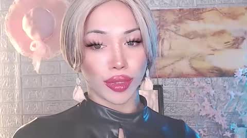 Amanda online show from 04.25.26