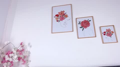 VALENTINA online show from 12.21.24