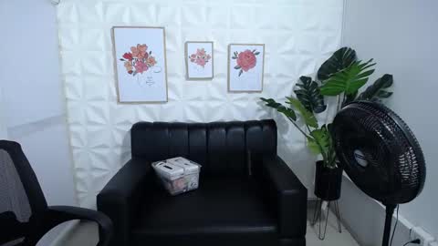 Valentina  online show from 02.08.25