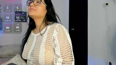 valentina_owens online show from 11.24.25