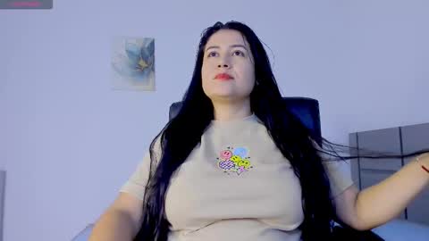 valentina_owens online show from 03.18.26