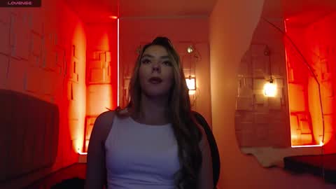 Snapshot of valentina_red18 chatting on 11.06.25 Valentina online show from 11.06.25