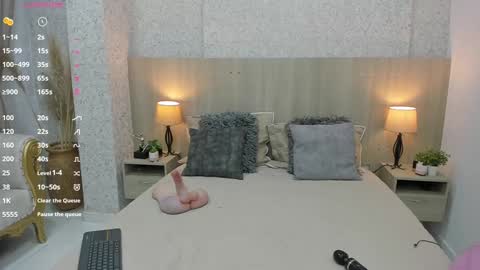   online show from 01.31.25