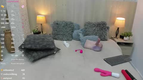   online show from 03.01.25