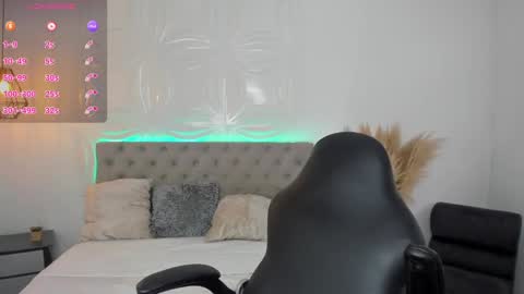 Valentina online show from 02.11.25