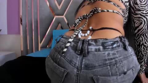 VALENTINA online show from 10.16.25