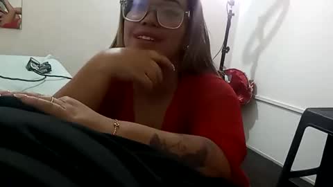 valentinacarter90 online show from 09.30.25