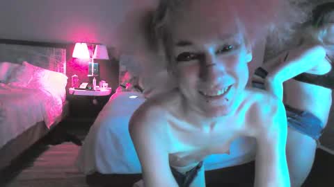 Snapshot of valentinas_dream chatting on 12.21.24 Tina Bates online show from 12.21.24