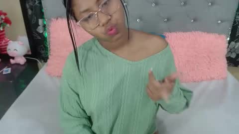 Snapshot of valentinavega18x chatting on 02.05.26 valentina vega online show from 02.05.26