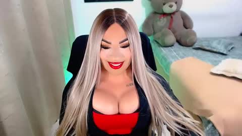    online show from 02.15.25
