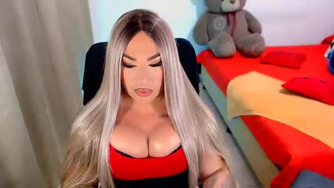    online show from 03.01.25