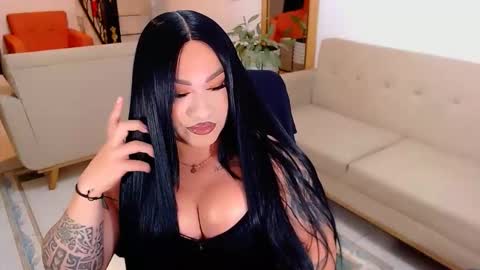    online show from 11.15.25