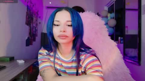 Danielle  Please help me to reach 300 thumbs up online show from 11.09.25