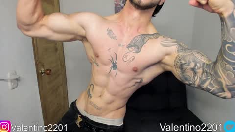 valentino online show from 02.02.25