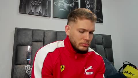 Valentino Ferrari online show from 12.22.24