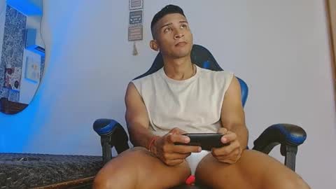 Mistery Guy online show from 11.15.25