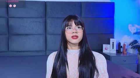 Snapshot of valentino_moon chatting on 02.22.26 valentino moon online show from 02.22.26