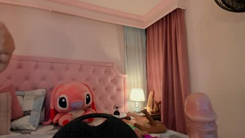 Snapshot of valentoro1 chatting on 01.02.25 Vale Toro online show from 01.02.25