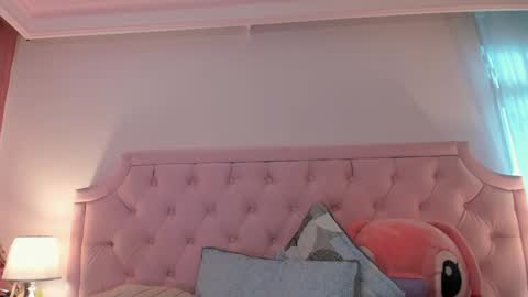 Snapshot of valentoro1 chatting on 01.29.25 Vale Toro online show from 01.29.25