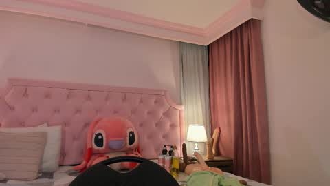 Snapshot of valentoro1 chatting on 02.26.25 Vale Toro online show from 02.26.25