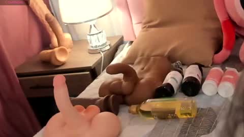 Snapshot of valentoro1 chatting on 03.02.25 Vale Toro online show from 03.02.25