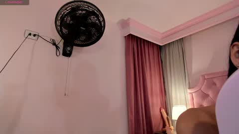 Snapshot of valentoro1 chatting on 03.03.25 Vale Toro online show from 03.03.25