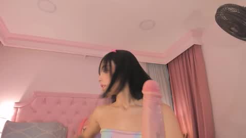 Snapshot of valentoro1 chatting on 09.10.25 Vale Toro online show from 09.10.25