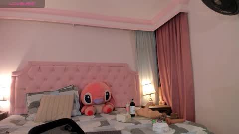 Vale Toro  online show from 11.27.25