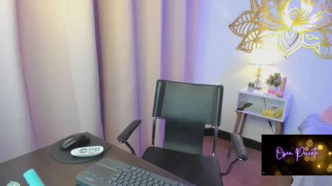 Valery And Daniel online show from 10.28.25