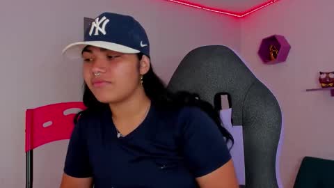 valeri_harpers4 online show from 10.01.25