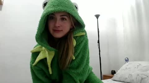   online show from 11.12.25