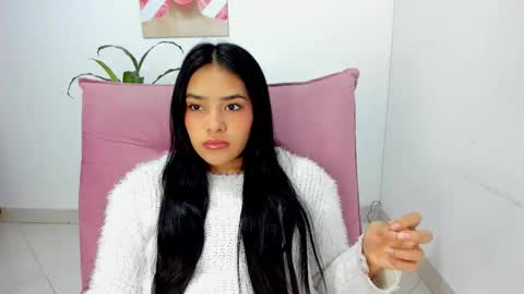 valeria_miller69 online show from 11.14.25